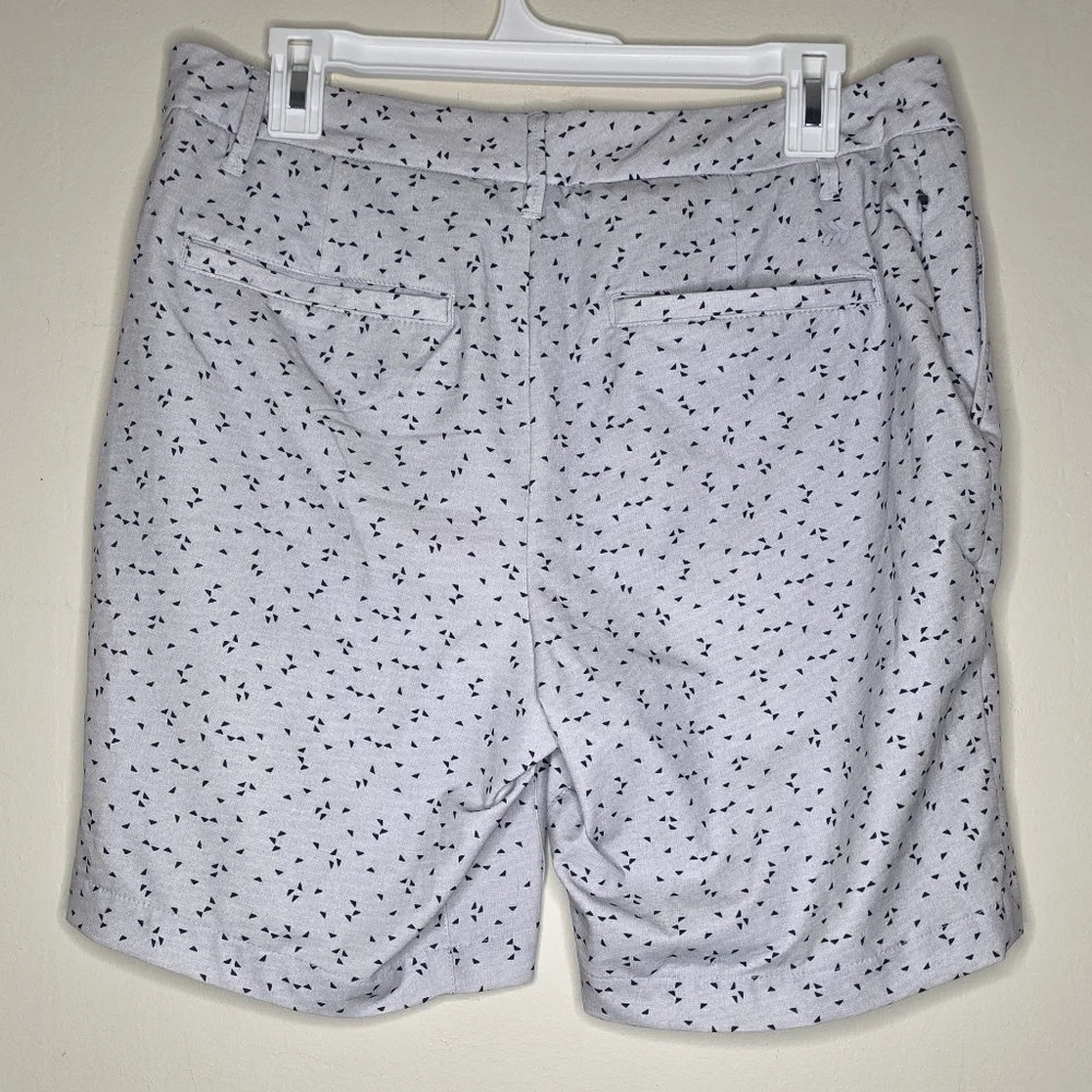 All In Motion Golf Shorts Triangle Graphic Size 34 - Picture 3 of 7
